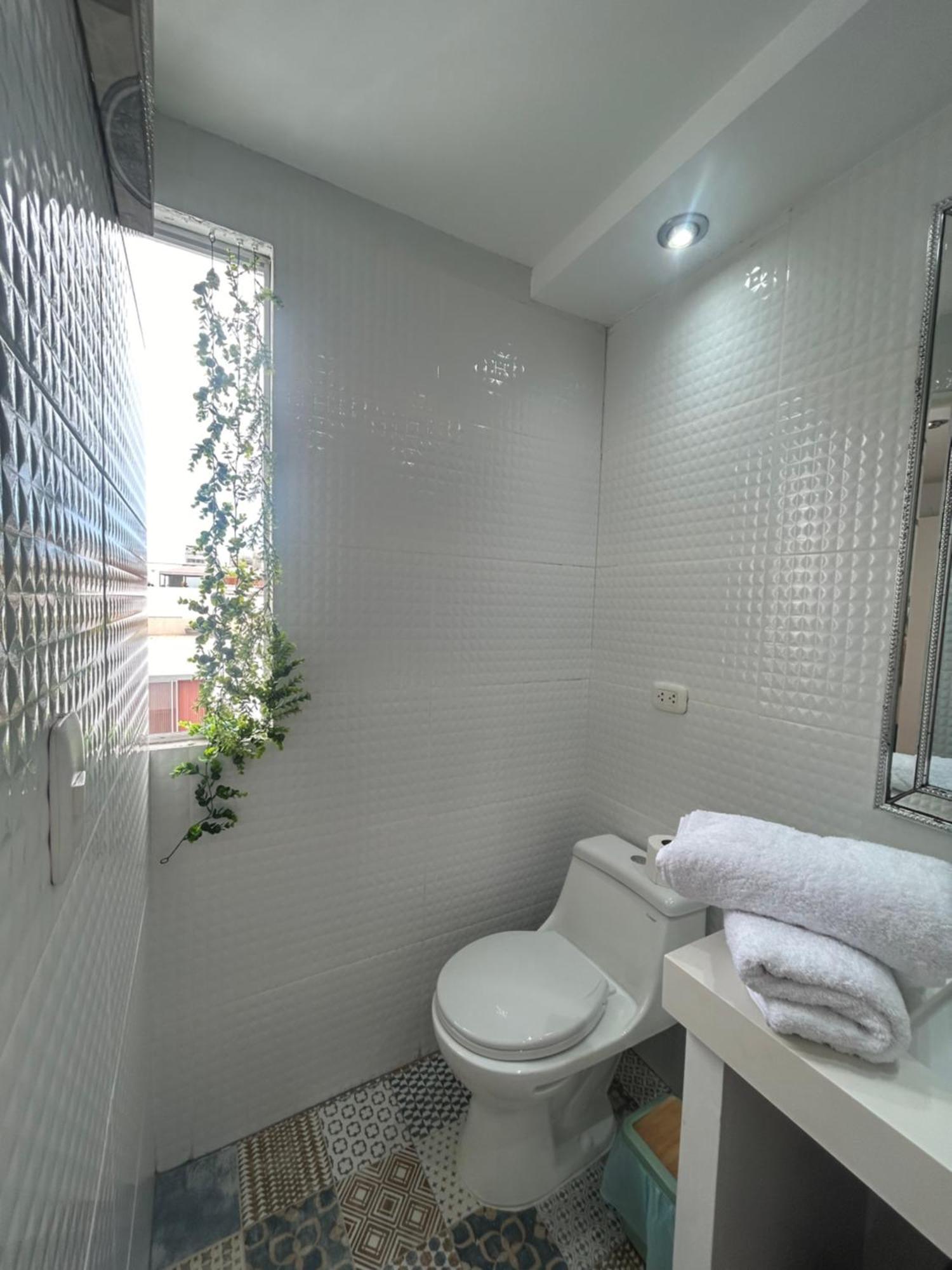 Mar Private Rooms Lima Extérieur photo